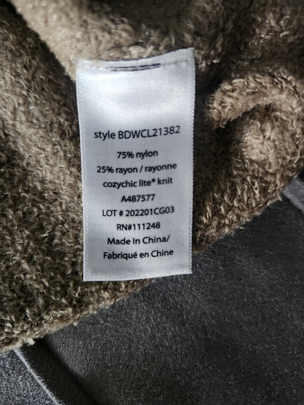 Barefoot Dreams Womens V-Neck Sweater in Taupe - Picture 4 of 4